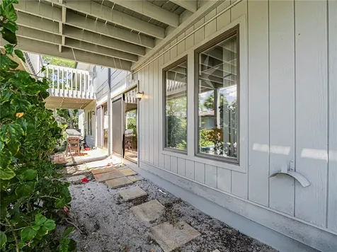 601 Centre Court SW Vero Beach FL 32962