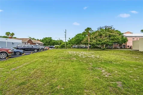 2125 15th Avenue Vero Beach FL 32960