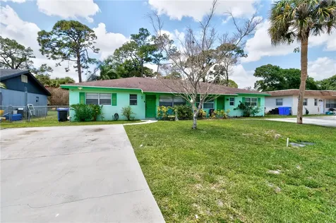 1413 41st Avenue Vero Beach FL 32960