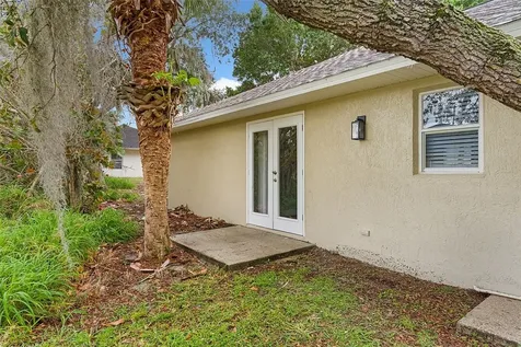 225 12th Street SW Vero Beach FL 32962