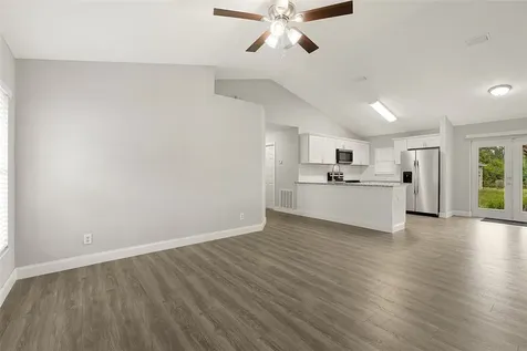 225 12th Street SW Vero Beach FL 32962