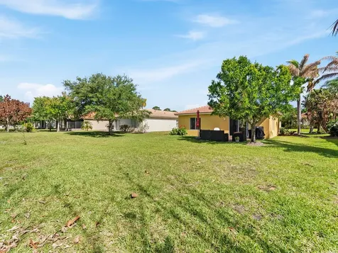 4139 56th Lane Vero Beach FL 32967