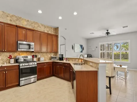 605 Tangelo Circle SW Vero Beach FL 32968