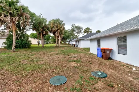 231 12th Street SW Vero Beach FL 32962