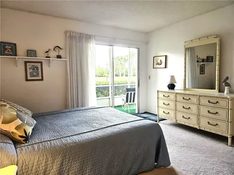 35 Vista Gardens Trail Vero Beach FL 32962
