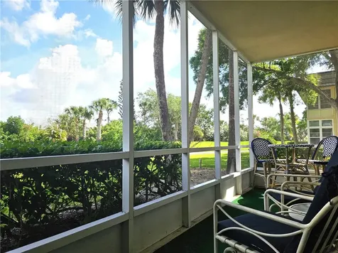 35 Vista Gardens Trail Vero Beach FL 32962