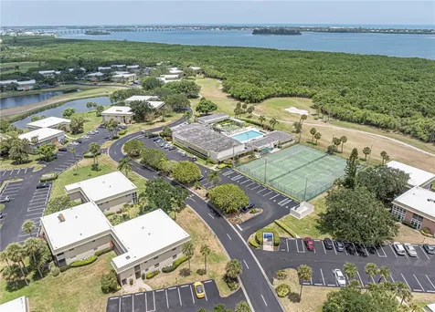 35 Vista Gardens Trail Vero Beach FL 32962