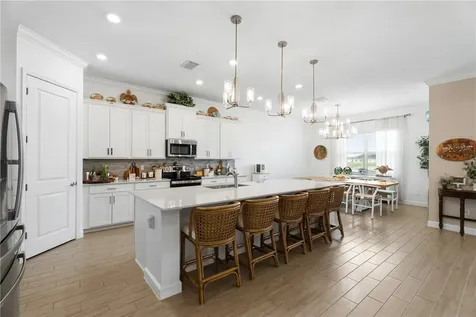 4855 Brookhaven Manor SW Vero Beach FL 32968