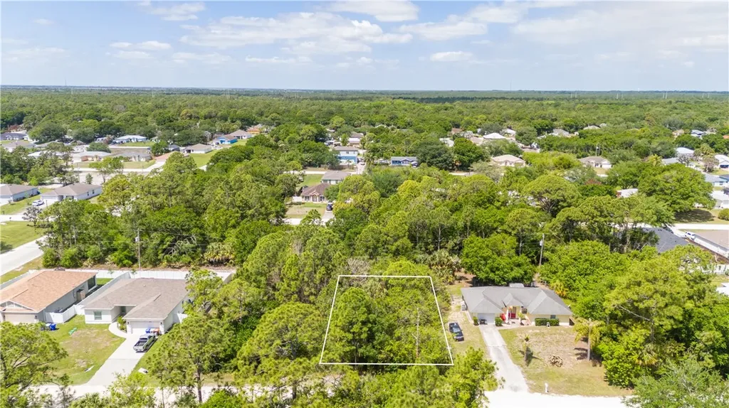 7945 103rd Court Vero Beach FL 32967