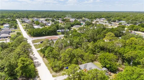 7945 103rd Court Vero Beach FL 32967