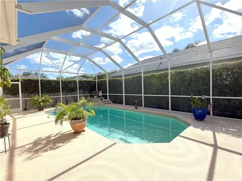 7595 15th Street Vero Beach FL 32966