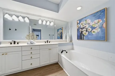 8866 N Sea Oaks Way Vero Beach FL 32963