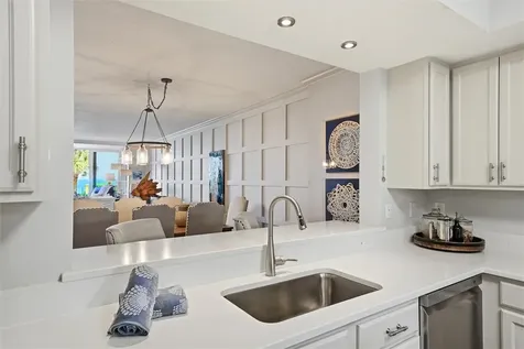 8866 N Sea Oaks Way Vero Beach FL 32963