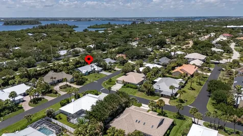 1131 Admirals Walk Vero Beach FL 32963