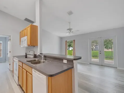 8945 103rd Avenue Vero Beach FL 32967
