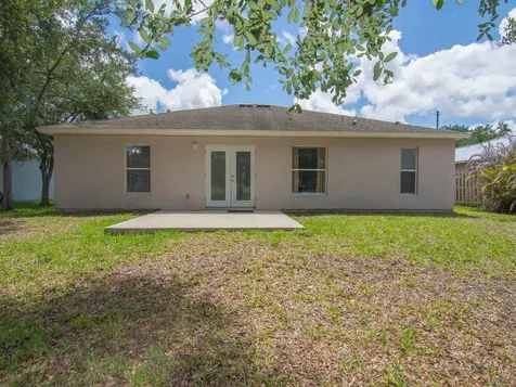 8945 103rd Avenue Vero Beach FL 32967