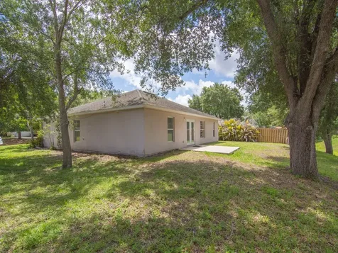 8945 103rd Avenue Vero Beach FL 32967