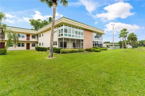 19 Vista Gardens Trail Vero Beach FL 32962