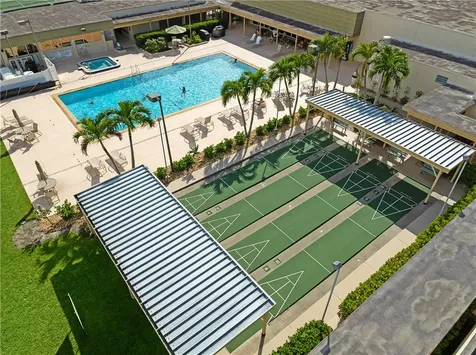 19 Vista Gardens Trail Vero Beach FL 32962