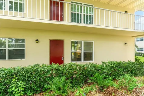19 Vista Gardens Trail Vero Beach FL 32962