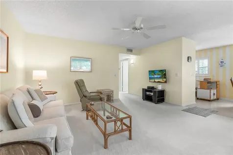19 Vista Gardens Trail Vero Beach FL 32962
