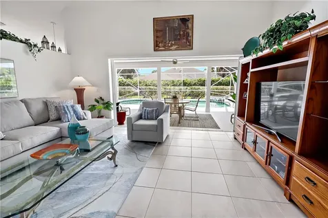 3865 9th Place Vero Beach FL 32960