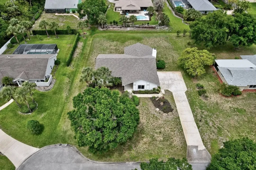 5760 36th Place Vero Beach FL 32966