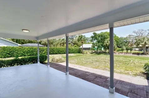 5760 36th Place Vero Beach FL 32966