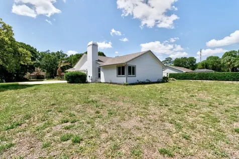 5760 36th Place Vero Beach FL 32966
