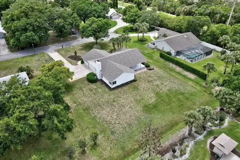 5760 36th Place Vero Beach FL 32966