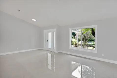 5760 36th Place Vero Beach FL 32966