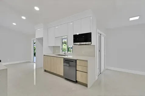 5760 36th Place Vero Beach FL 32966