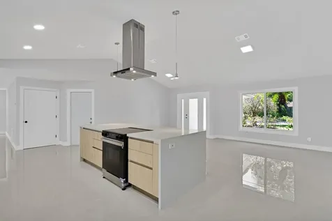5760 36th Place Vero Beach FL 32966