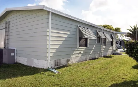 642 Periwinkle Circle Sebastian FL 32976