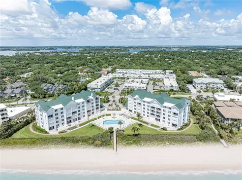 2700 Ocean Drive Vero Beach FL 32963