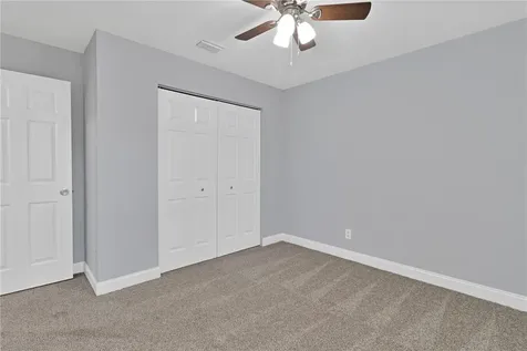 235 12th Street SW Vero Beach FL 32962