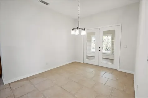 410 Arrowhead Trail Vero Beach FL 32963