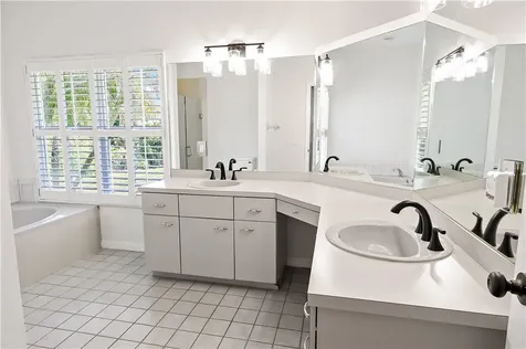 410 Arrowhead Trail Vero Beach FL 32963