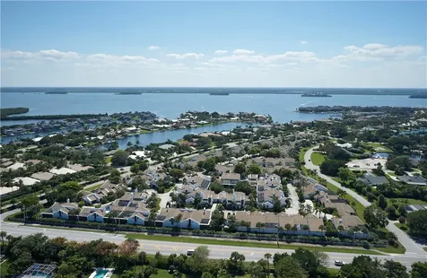 2195 Via Fuentes Vero Beach FL 32963