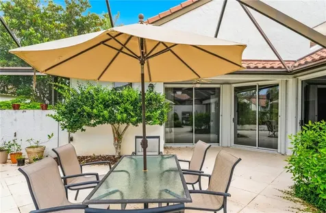 2195 Via Fuentes Vero Beach FL 32963