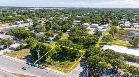1906 43rd Avenue Vero Beach FL 32960