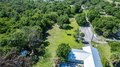6310 41st Street Vero Beach FL 32967