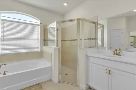 5280 2nd Manor Vero Beach FL 32968