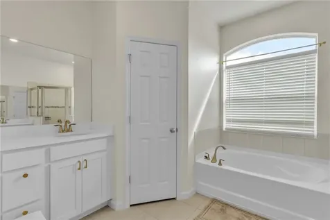 5280 2nd Manor Vero Beach FL 32968