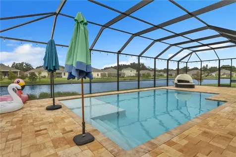 5280 2nd Manor Vero Beach FL 32968