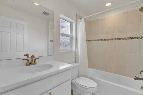5280 2nd Manor Vero Beach FL 32968