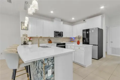 5280 2nd Manor Vero Beach FL 32968