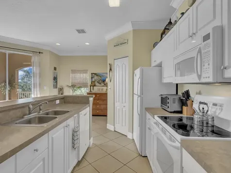 5035 Fairways Circle Vero Beach FL 32967