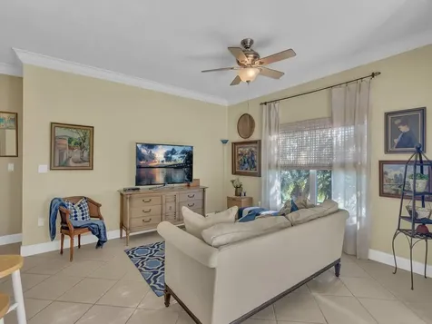 5035 Fairways Circle Vero Beach FL 32967