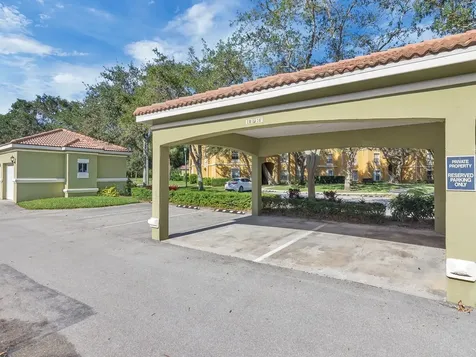 5035 Fairways Circle Vero Beach FL 32967